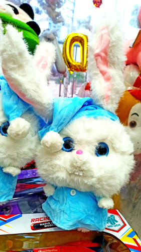 عروسک خرگوش پالیشی