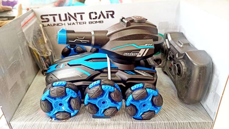 اسباب بازی تانک شیش چرخ کنترلی شارژی