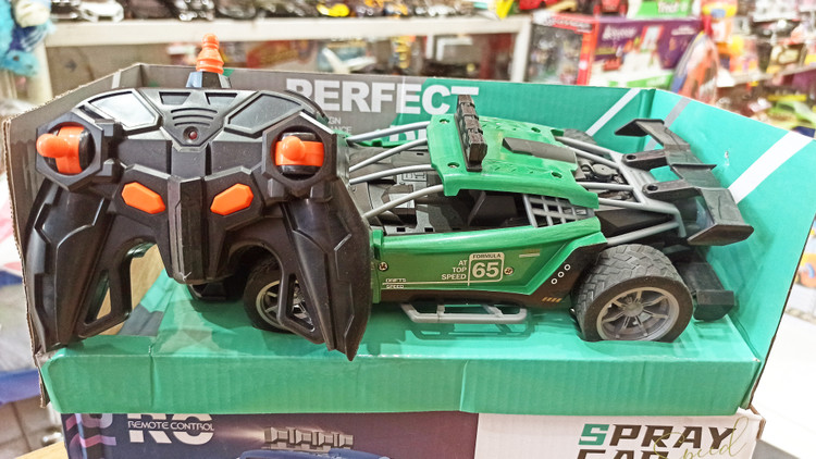 اسباب بازی ماشین کنترلی