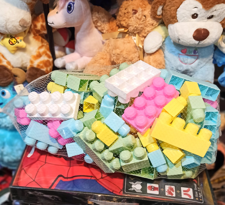 اسباب بازی ساختنی توری