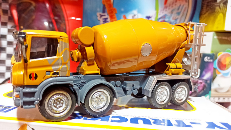 میکسر بتن ریز فلزی