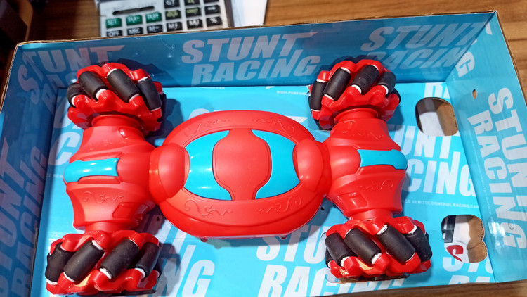 اسباب بازی ماشین کنترلی