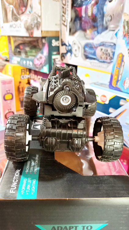 اسباب بازی ماشین کنترلی شارژی