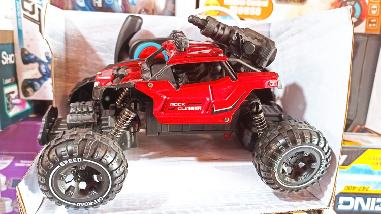 اسباب بازی ماشین کنترل شارژی تیر پرتابی