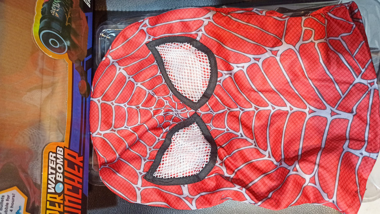 اسباب بازی نقاب مرد عنکبوتی