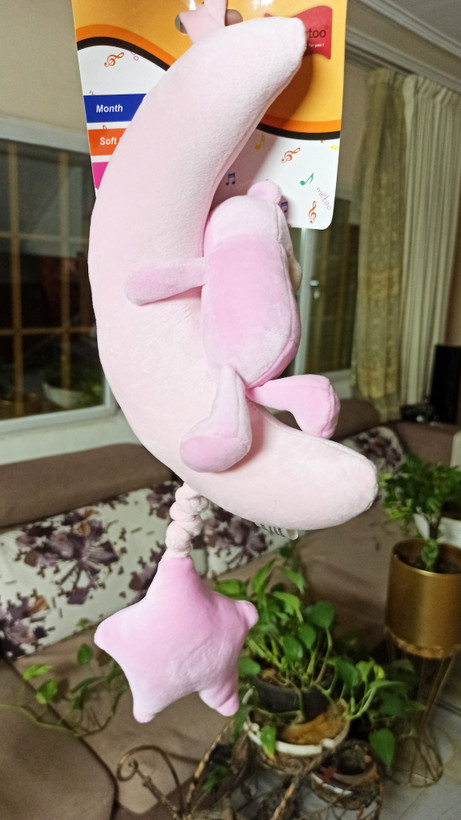 عروسک آویز تخت کودک