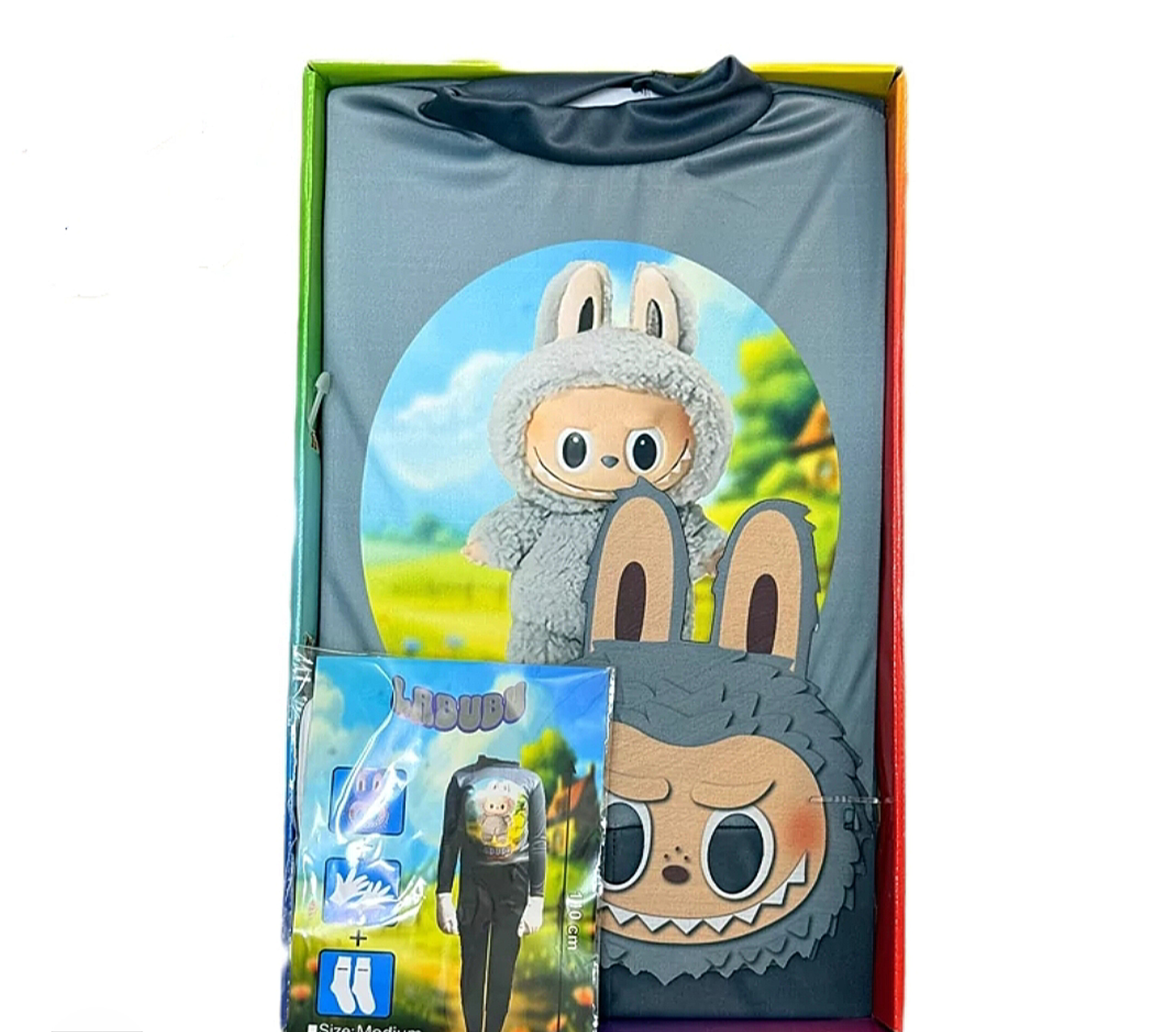 اسباب بازی لباس لبوبو